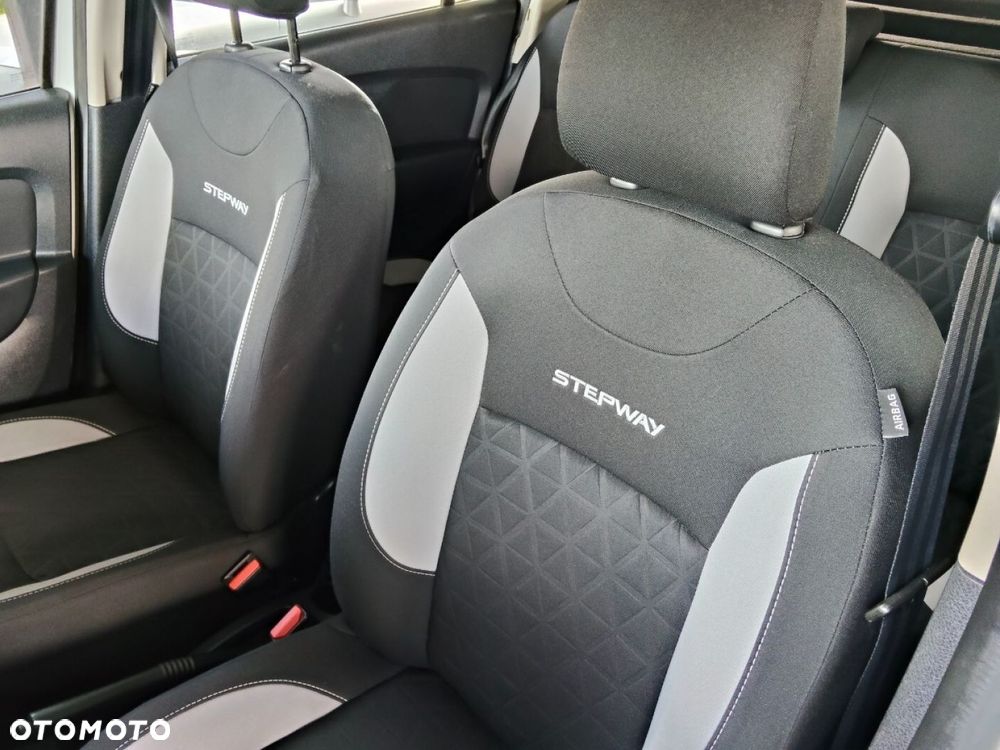 Dacia Sandero Stepway - 13
