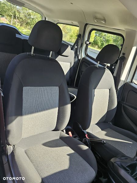 Fiat Doblo Kombi Maxi Active - 17