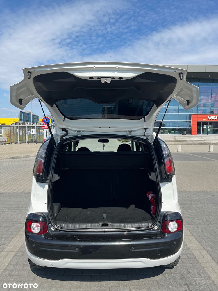 Citroën C3 Picasso 1.6i Exclusive - 19
