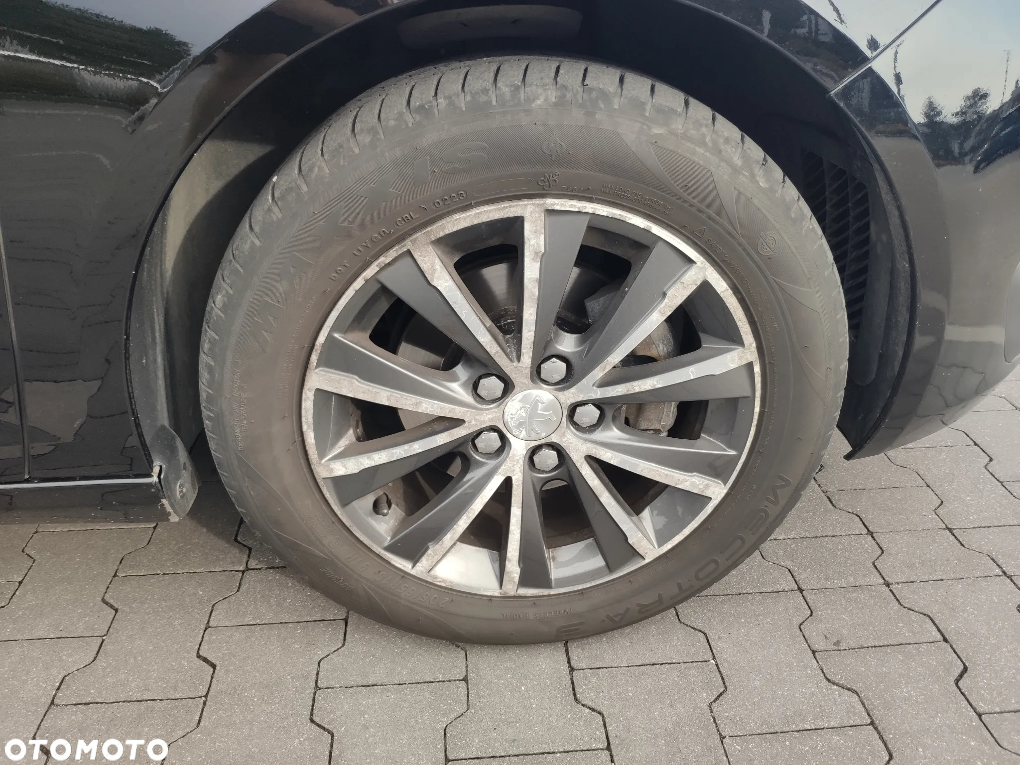 Peugeot 308 1.2 PureTech Allure S&S - 28