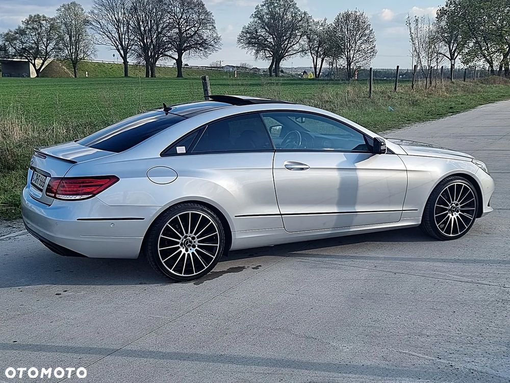 Mercedes-Benz Klasa E - 19