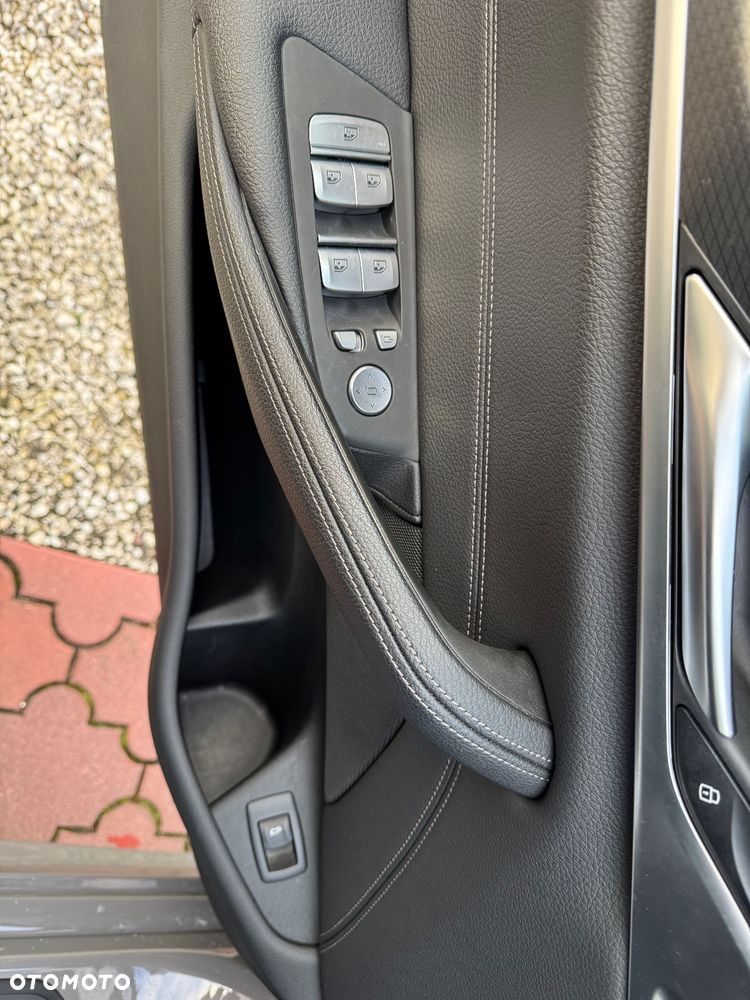 BMW Seria 5 530d xDrive mHEV M Sport sport - 22