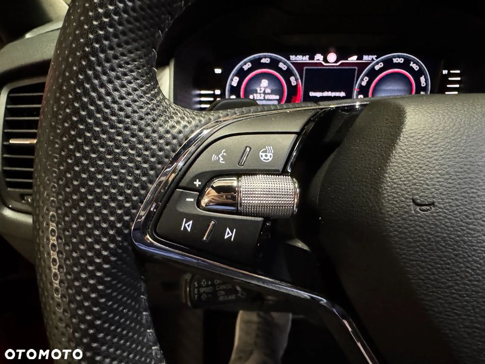Skoda Kodiaq 2.0 TSI 4x4 Sportline DSG - 28