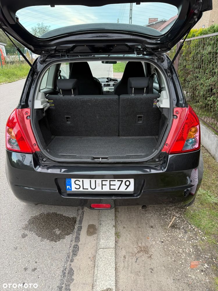 Suzuki Swift - 10