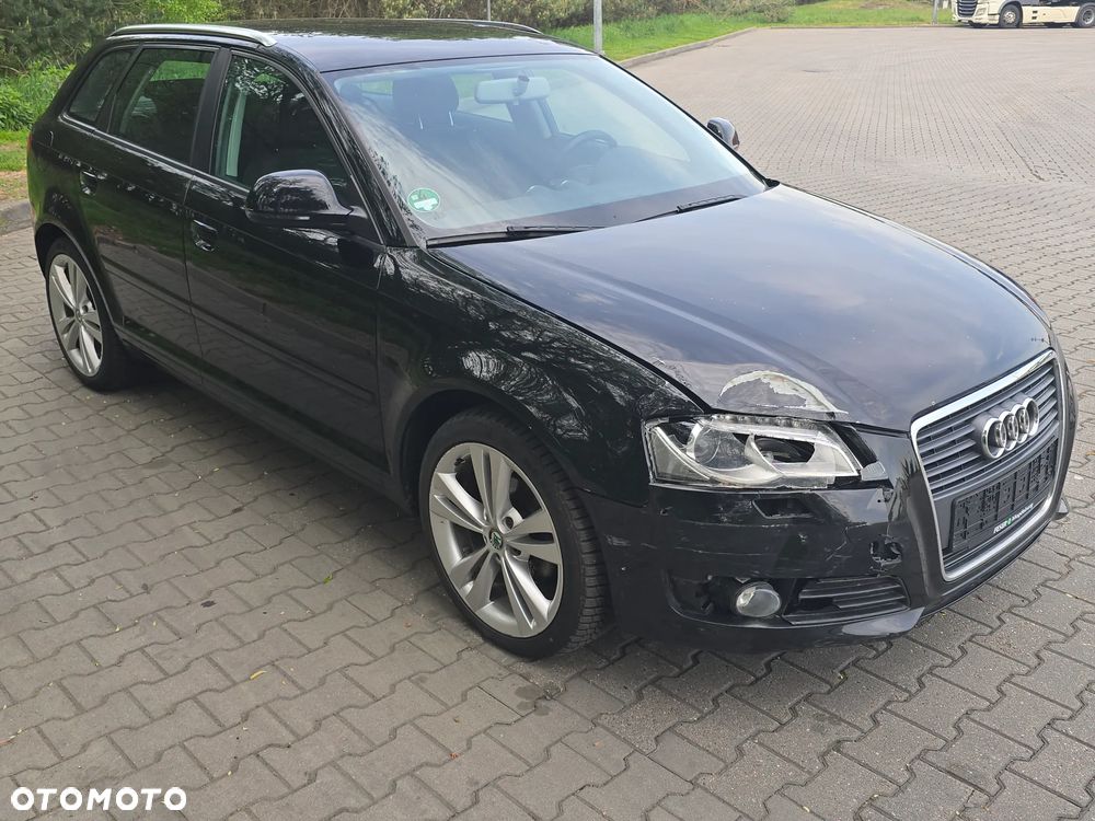 Audi A3 Sportback 1.8 TFSI Attraction - 6