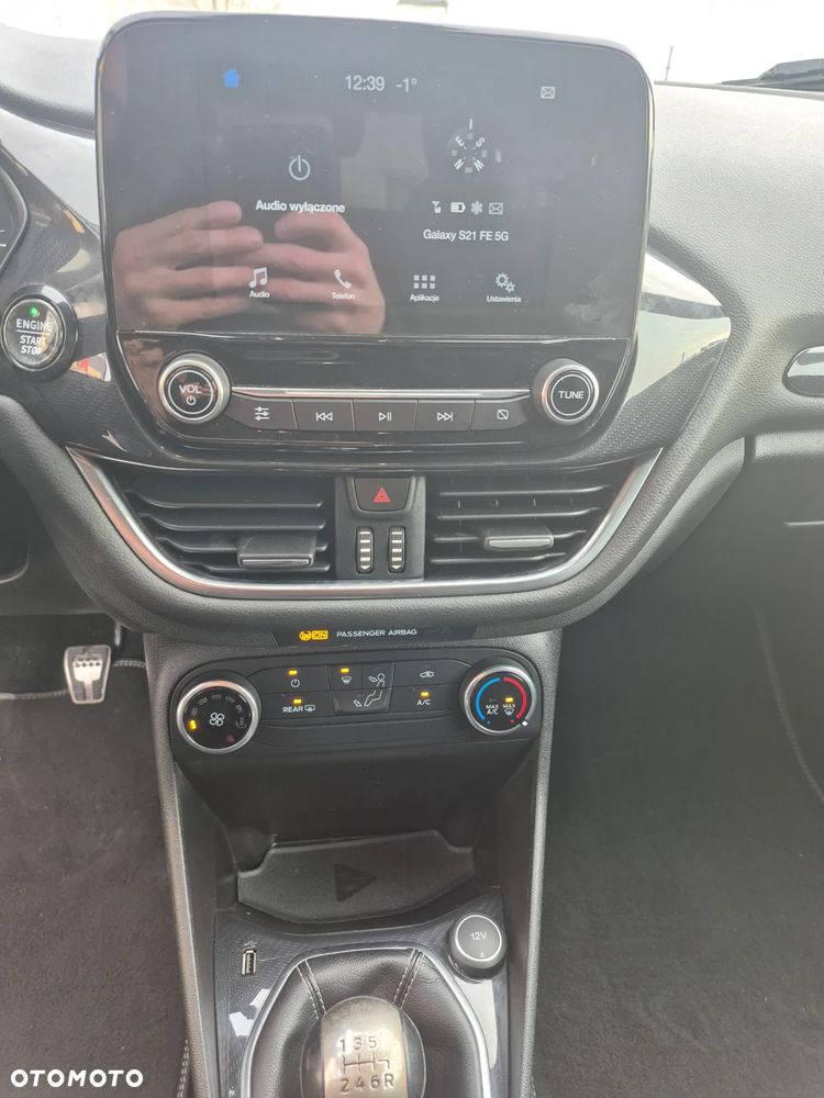 Ford Fiesta 1.0 EcoBoost S&S ST-LINE - 13