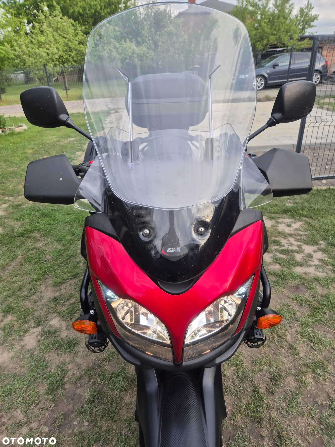 Suzuki V-STROM - 14
