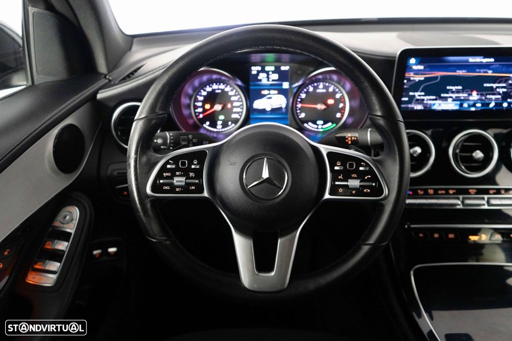 Mercedes-Benz GLC 300 e 4Matic - 27