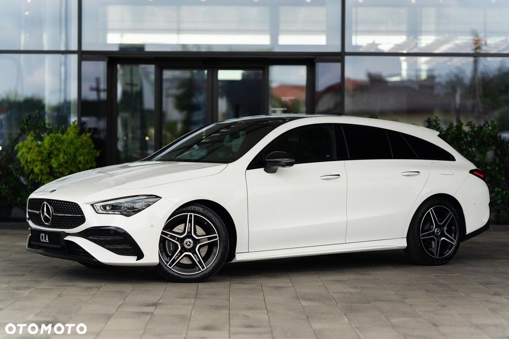 Mercedes-Benz CLA - 2