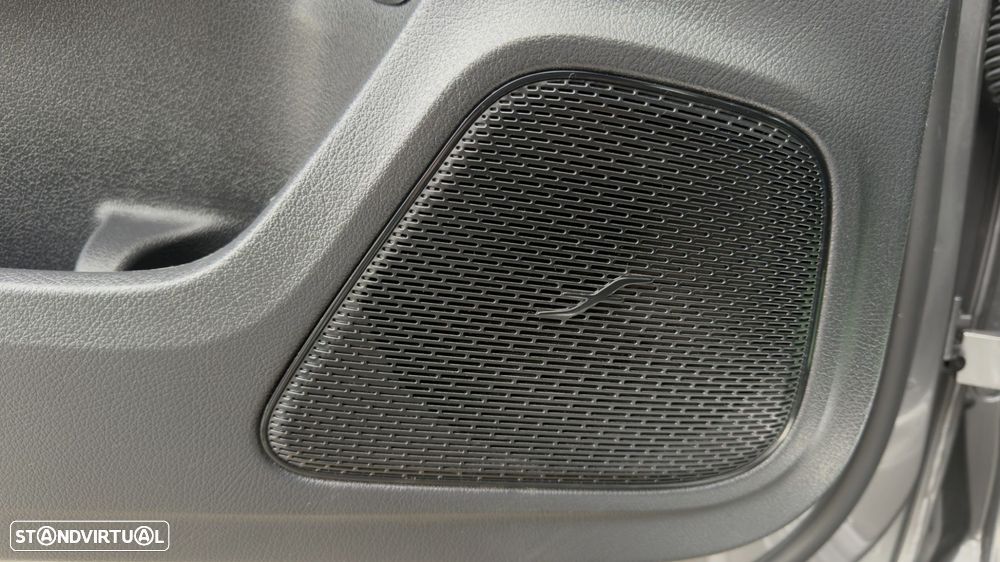 Mercedes-Benz A 250 e 8G-DCT Edition AMG Line - 25