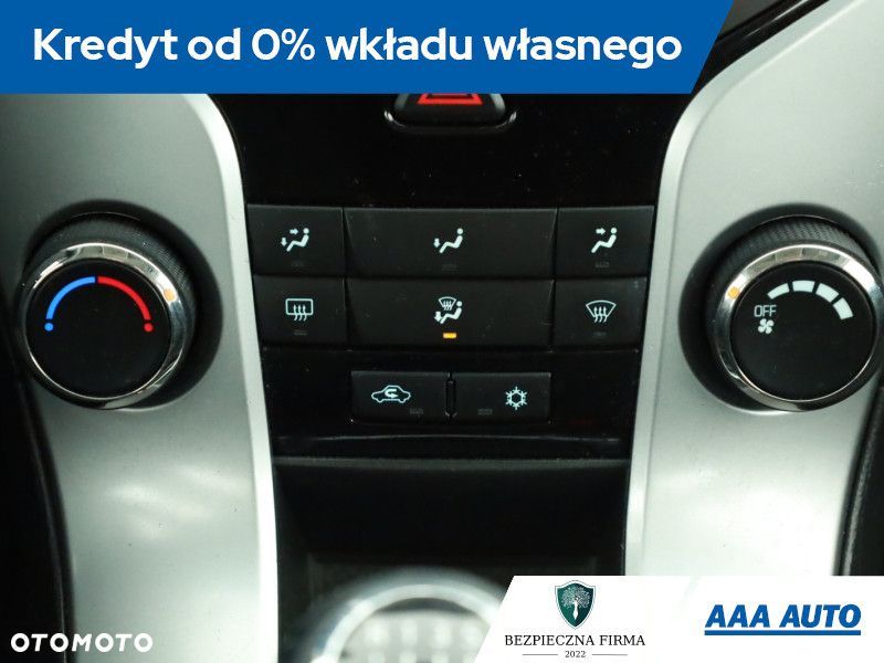 Chevrolet Cruze - 14