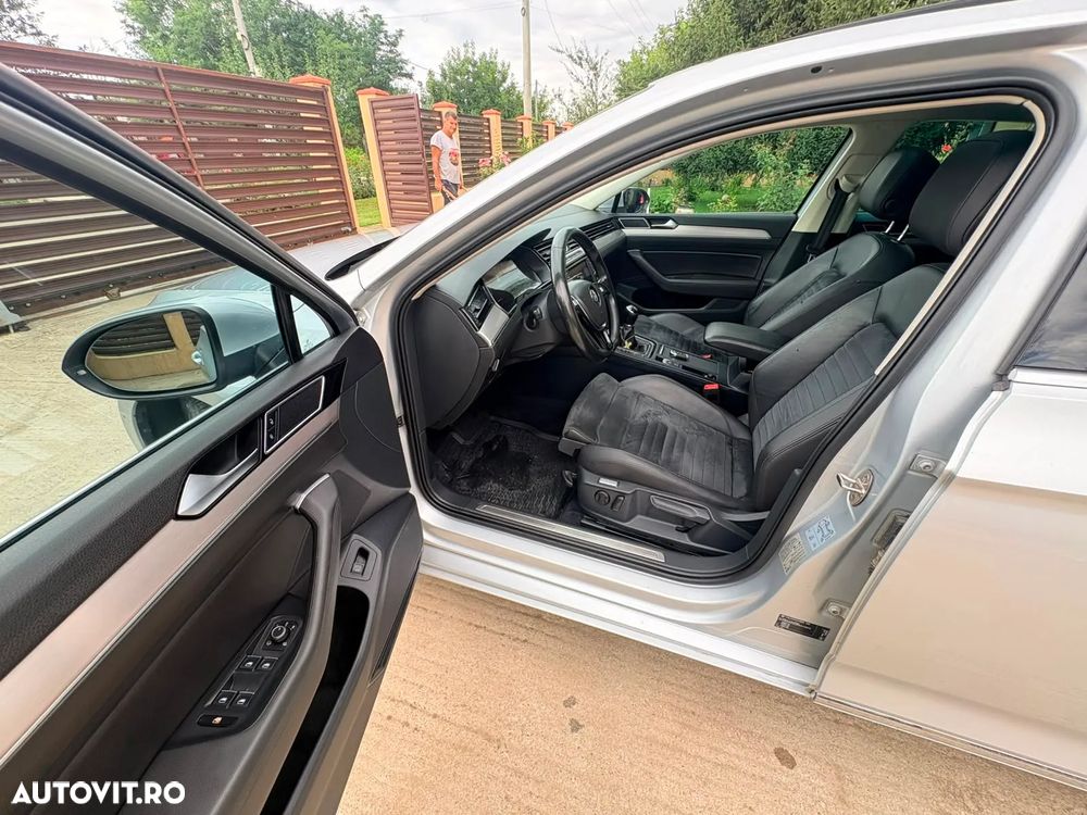 Volkswagen Passat 2.0 TDI Highline - 14