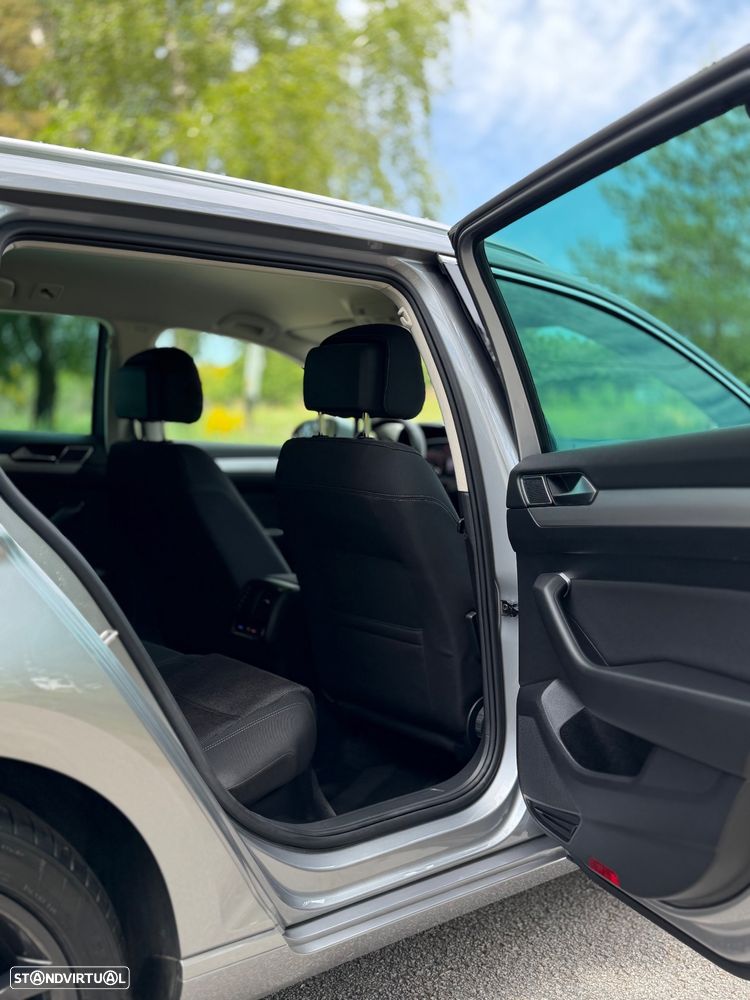 VW Passat Variant 1.5 TSI Confortline DSG - 51