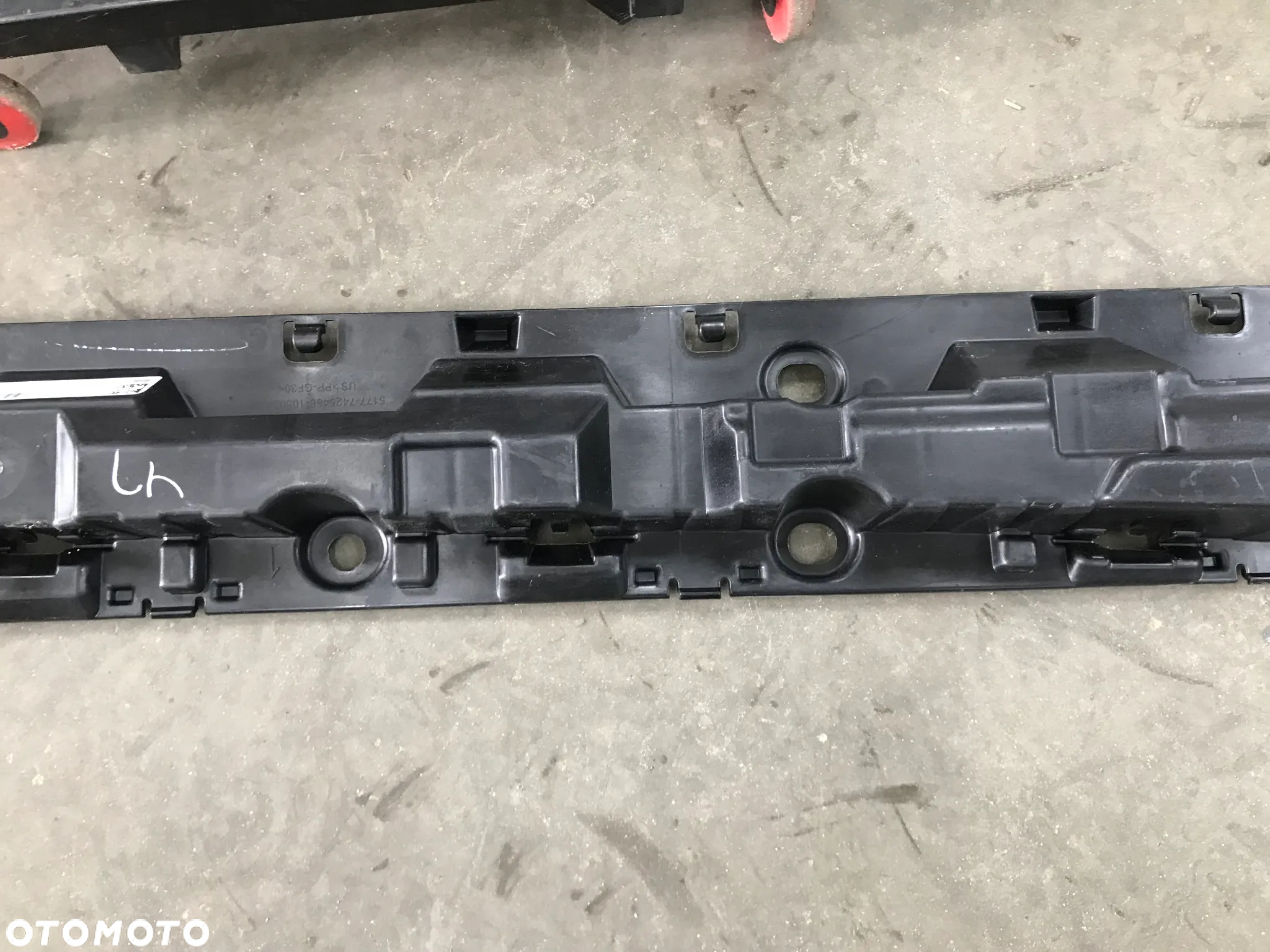 Nakładka progu BMW x6 G06 m-pakiet 19- prawa listwa progowa + ślizg KOMPLET 868012 868011 - 25