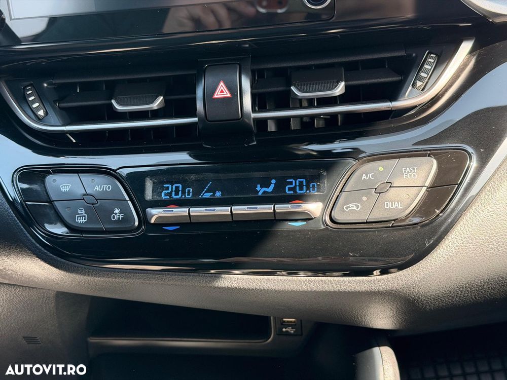 Toyota C-HR 1.8 HSD 122 CP 4x2 CVT Style - 24