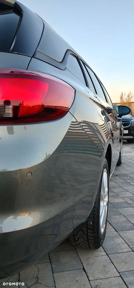 Opel Astra 1.6 D (CDTI) Business - 30