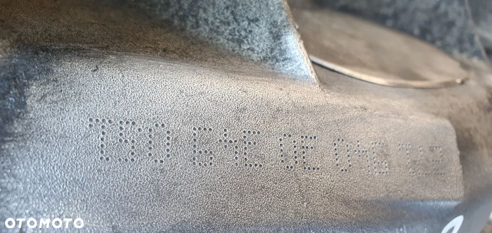 Silnik blok silnika słupek dół Mercedes W209 1.8 Kompressor 271940 - 10