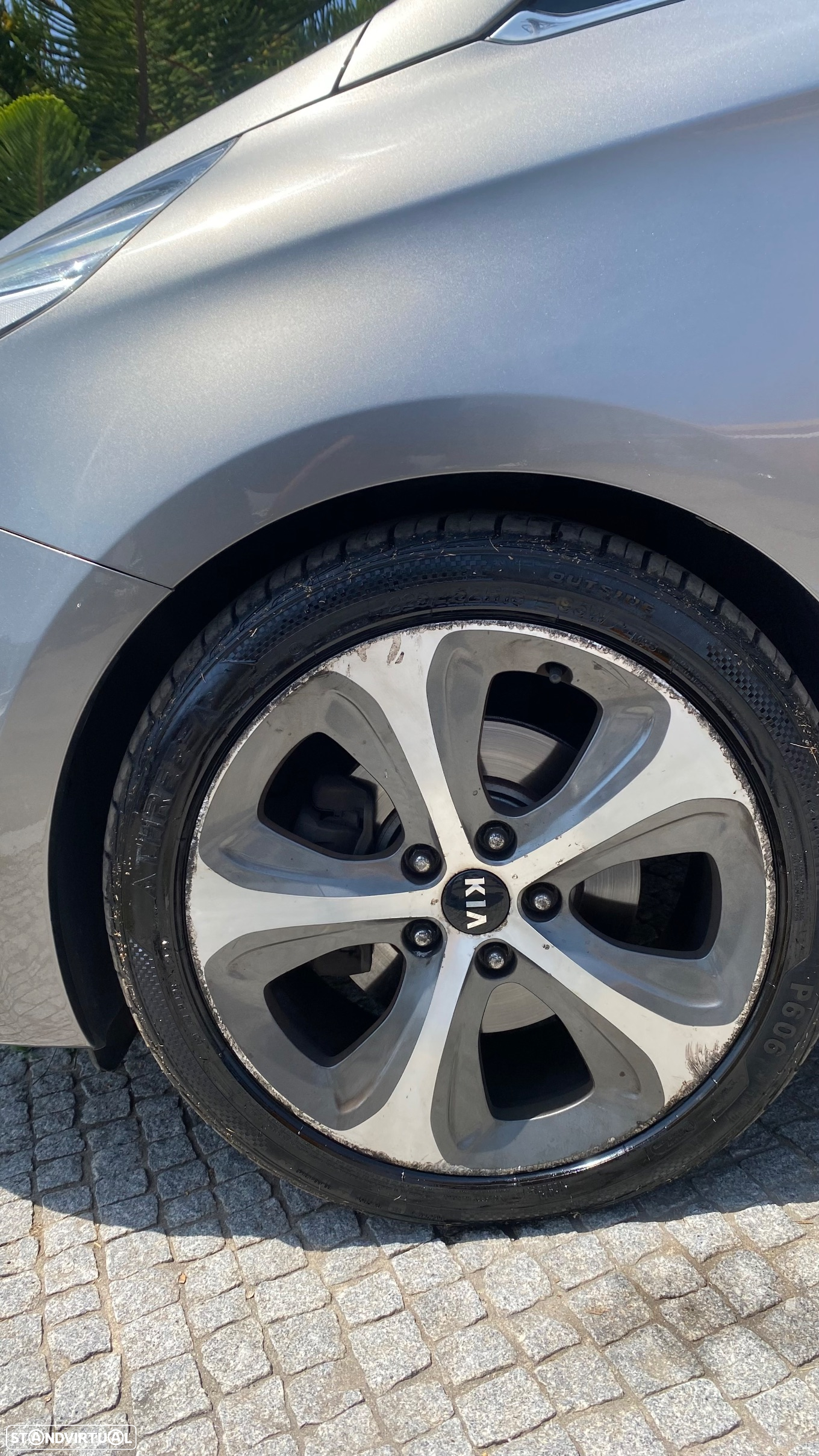 Kia Carens 1.7 CRDi ISG TX - 15