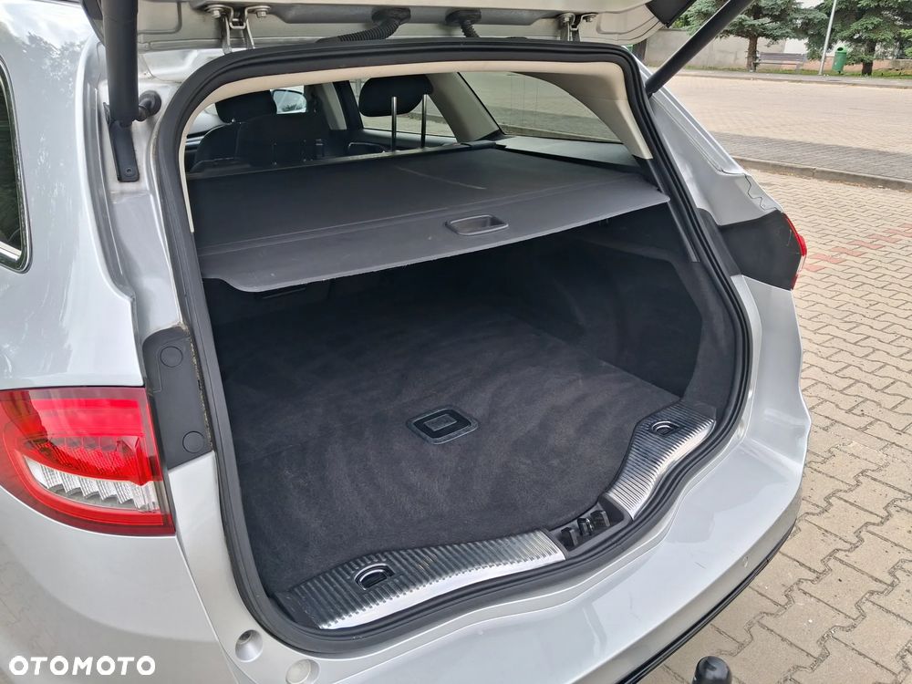 Ford Mondeo 2.0 EcoBlue Titanium - 12