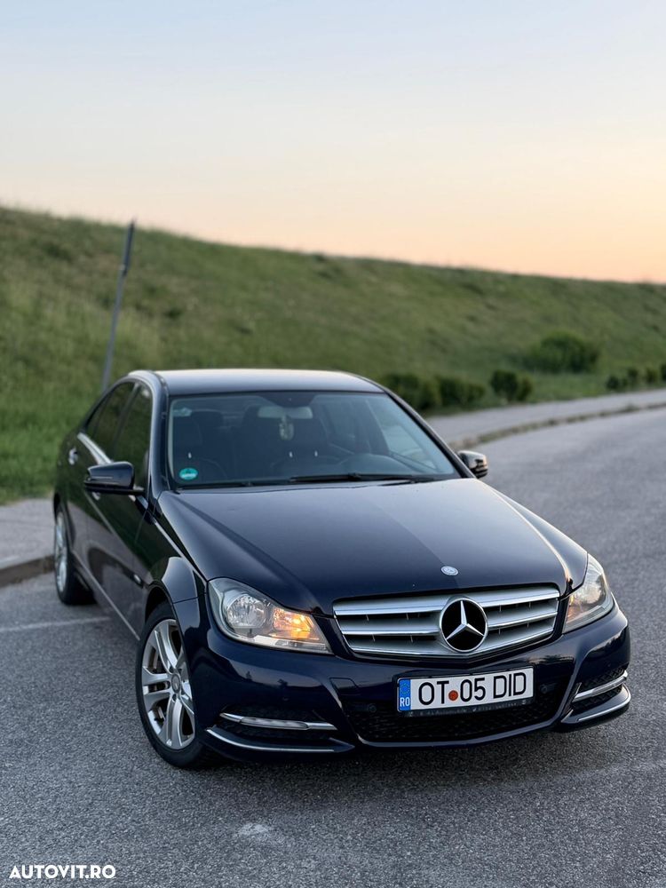 Mercedes-Benz C 180 CGI Automatik BlueEFFICIENCY Avantgarde - 1