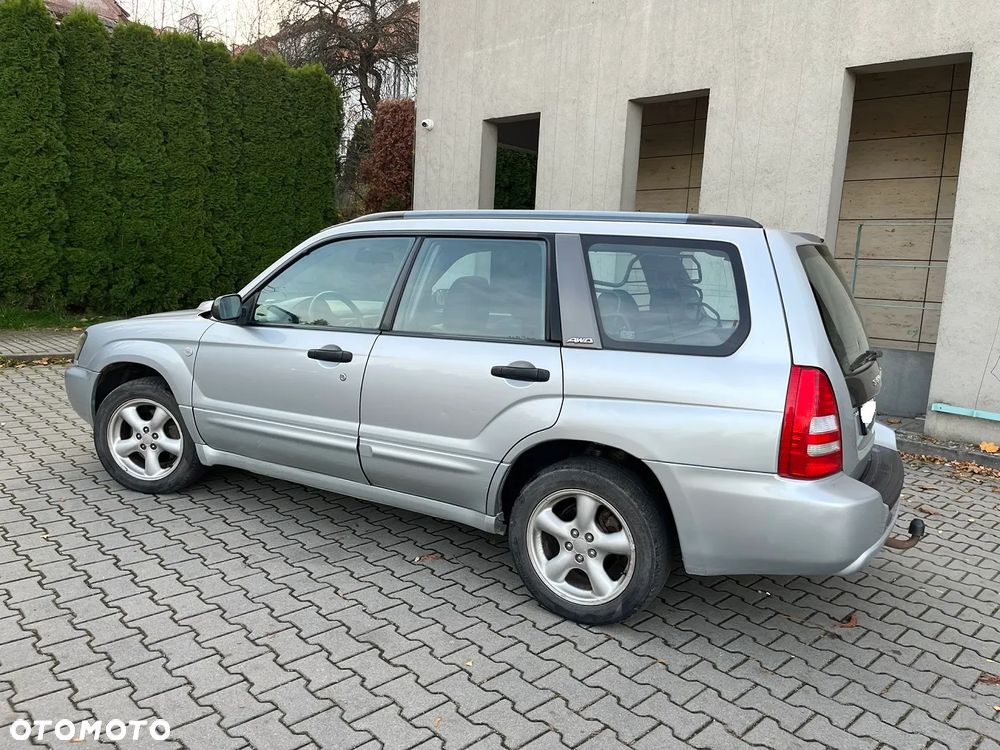 Subaru Forester 2.0 XT Turbo - 3