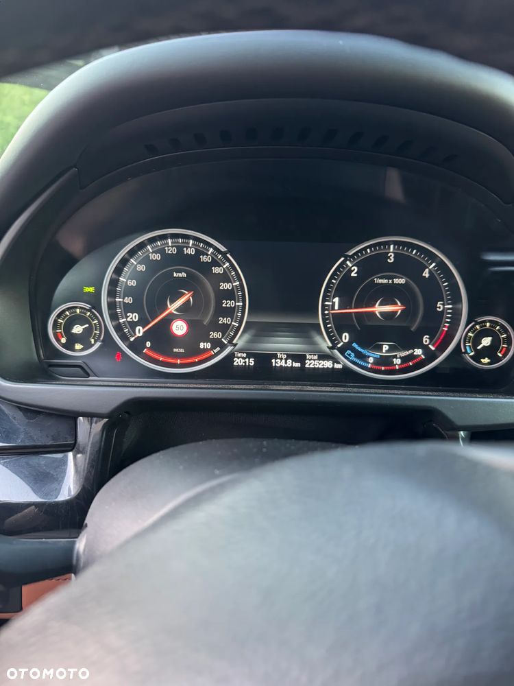 BMW X5 xDrive25d - 12