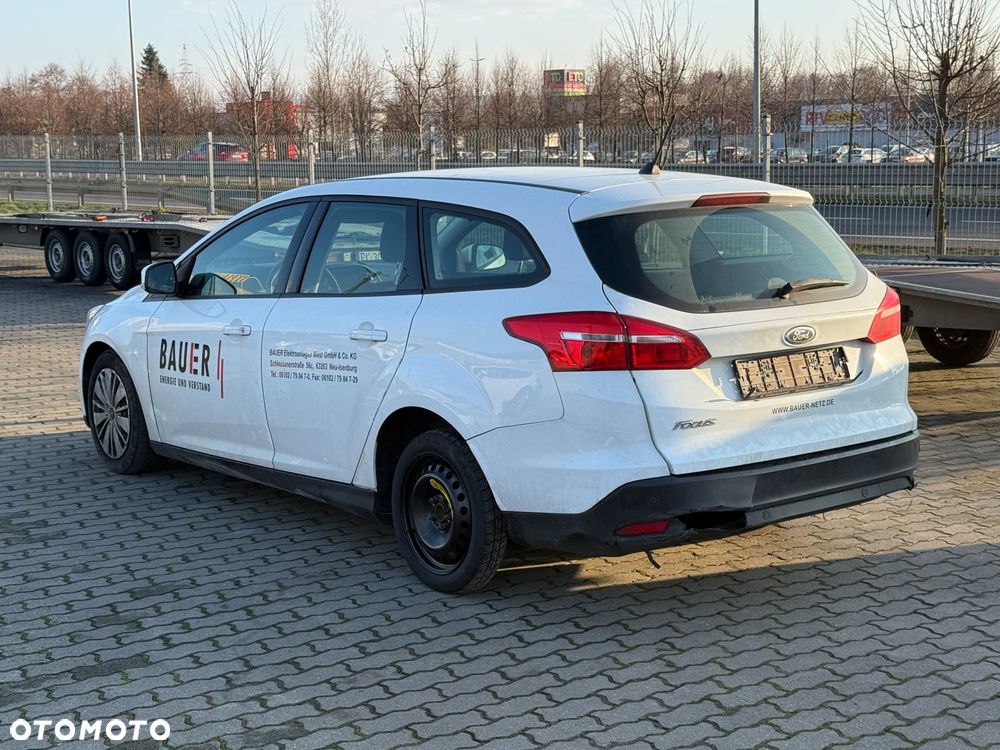 Ford Focus 1.5 TDCi DPF Start-Stopp-System Titanium - 4
