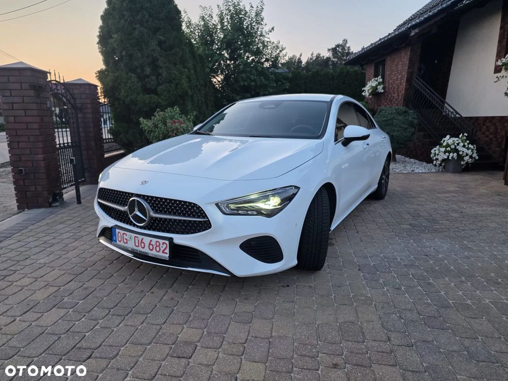Mercedes-Benz CLA 180 d Progressive 8G-DCT - 3