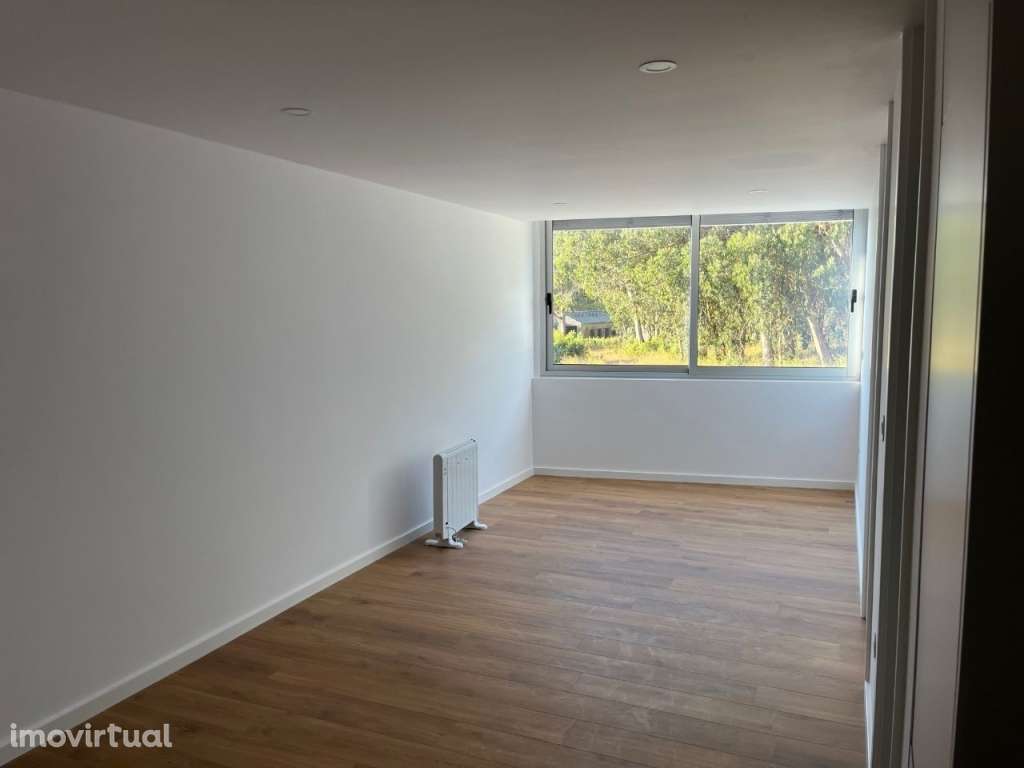 Apartamento T1 - 2022 - Grande imagem: 2/10