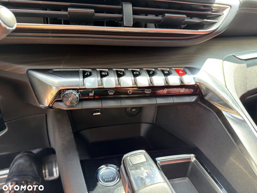 Peugeot 3008 PureTech 130 Stop & Start GPF EAT8 GT - 26