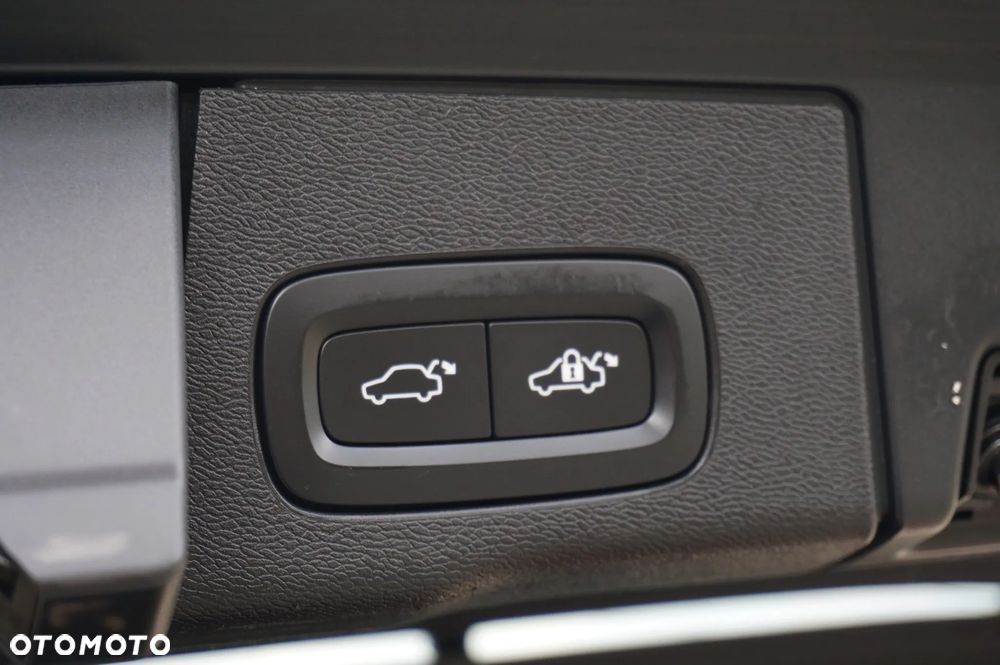 Volvo XC 60 B4 D Geartronic Inscription - 19