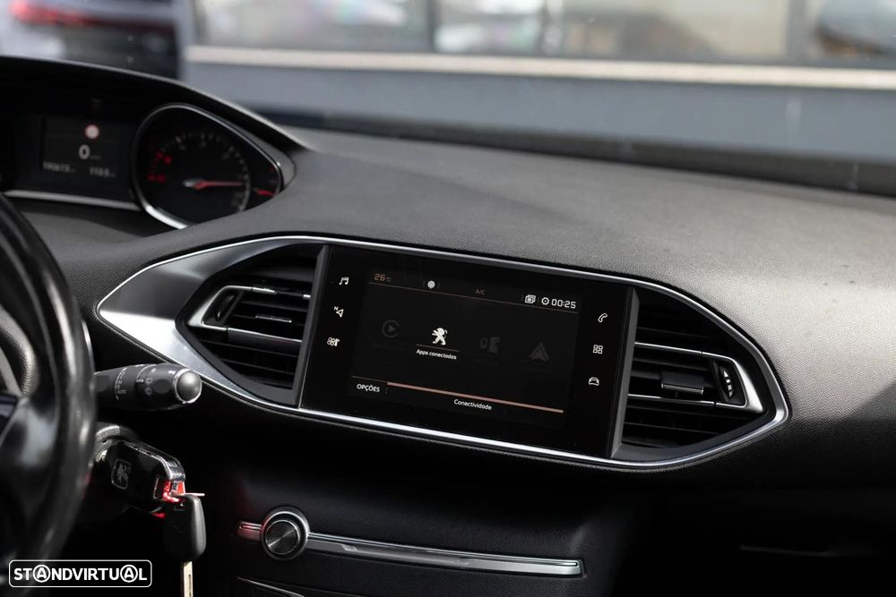 Peugeot 308 1.6 BlueHDi Style - 16