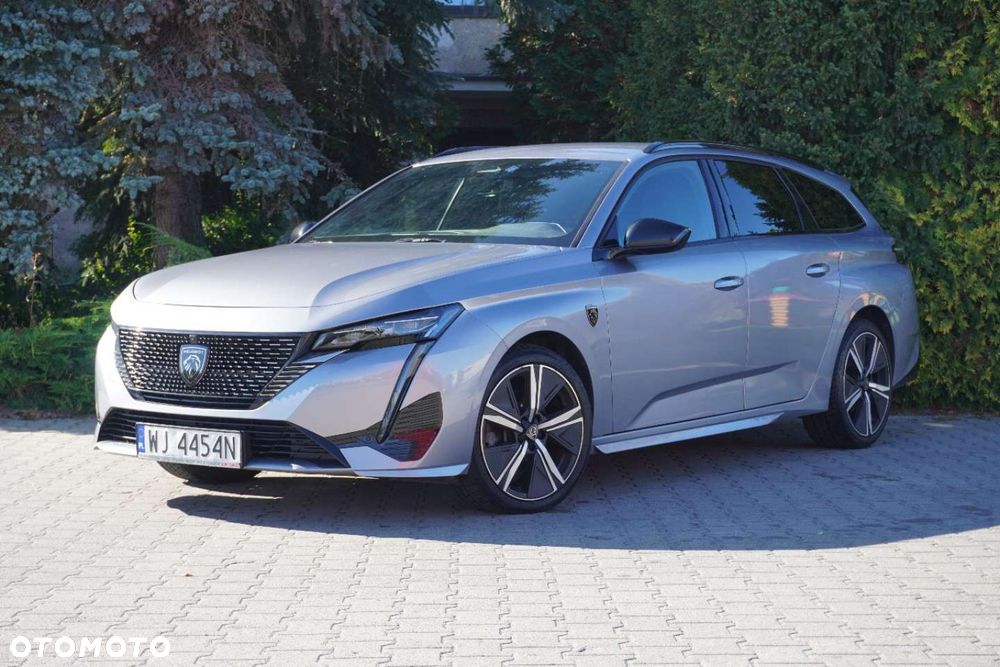 Peugeot 308 - 1