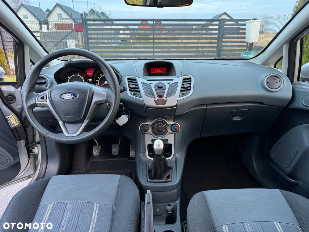 Ford Fiesta 1.25 Ambiente - 20