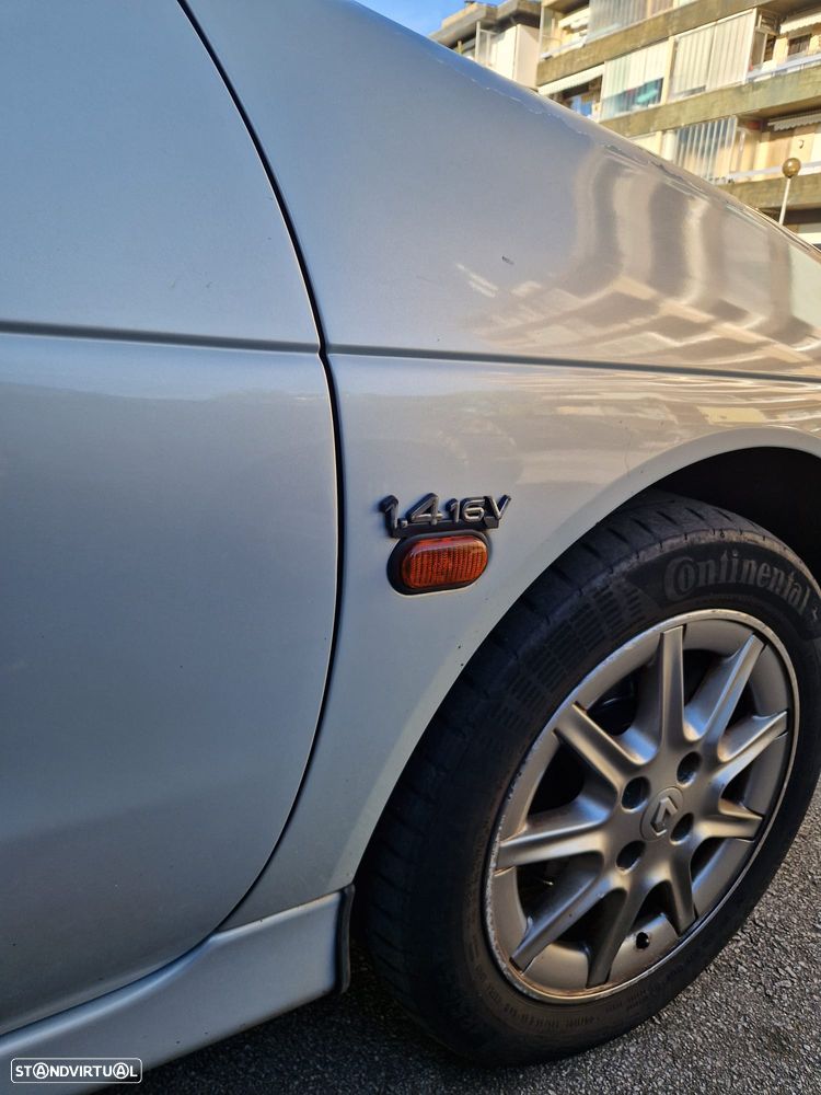 Renault Mégane Cabrio - 2