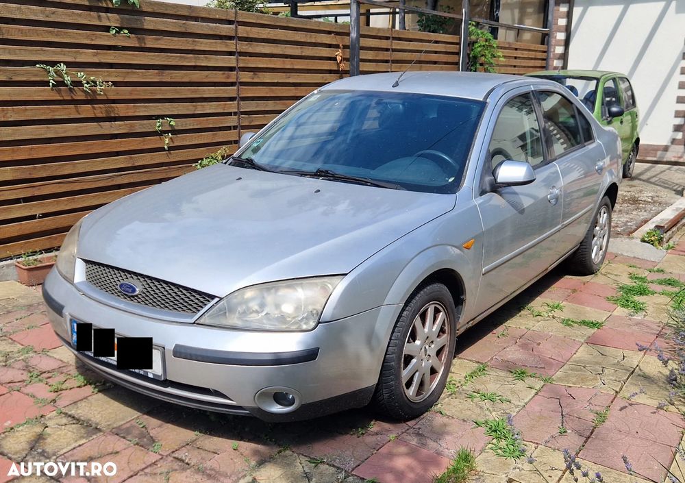 Ford Mondeo 2.0TDCi Ambiente - 1