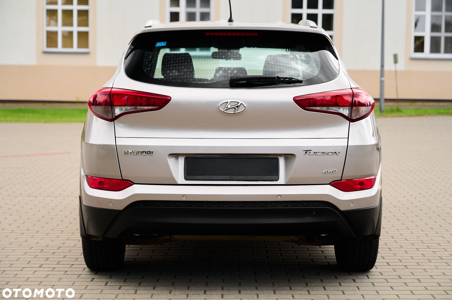 Hyundai Tucson 2.0 CRDi 4WD Automatik Trend - 9