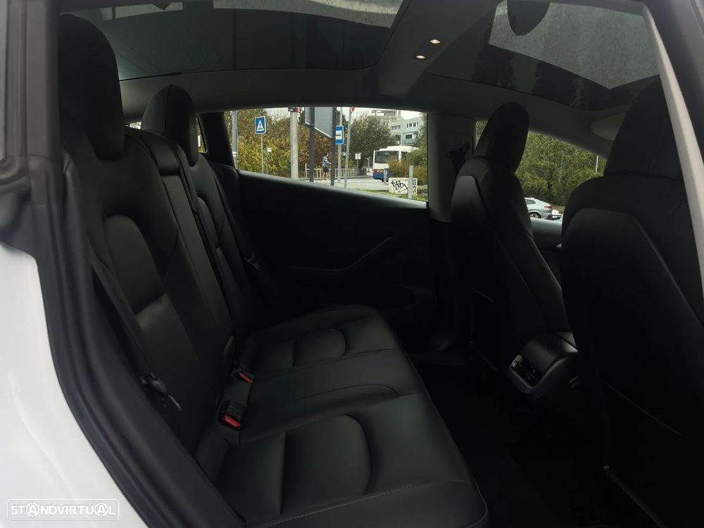 Tesla Model 3 Standard Range Plus RWD - 45