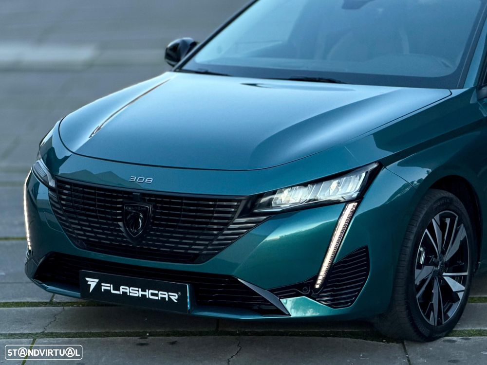 Peugeot 308 SW 1.2 PureTech Allure Full LED EAT8 - 11