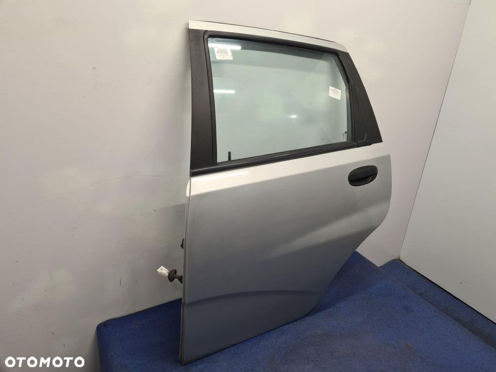CHEVROLET KALOS DRZWI TYŁ LEWE - 2