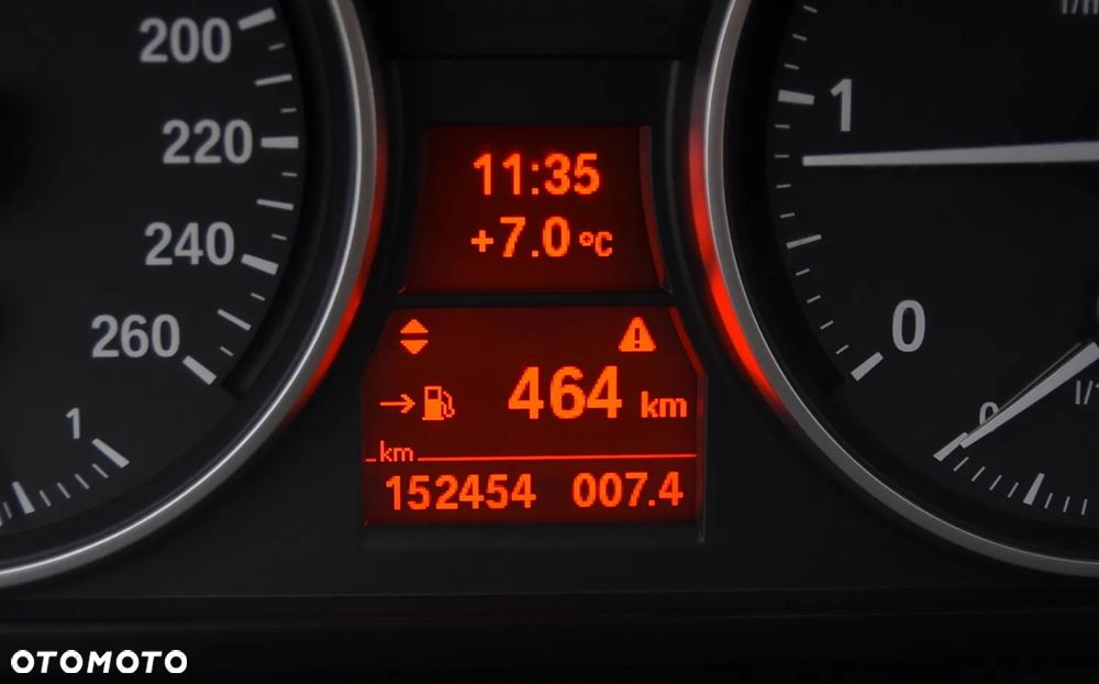 BMW X1 sDrive18d Sport Line - 4