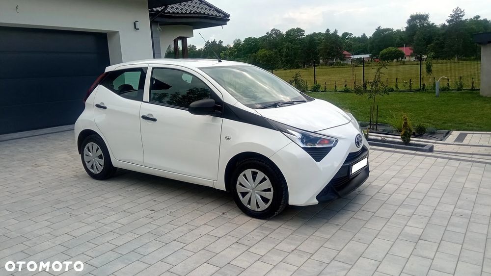 Toyota Aygo x - 9