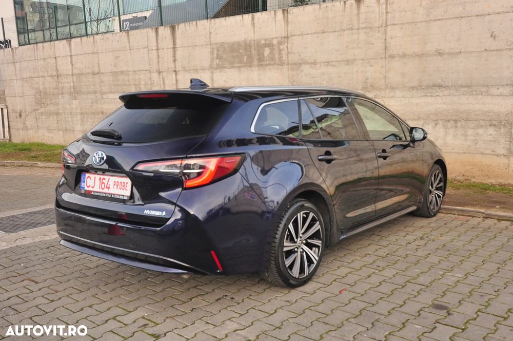 Toyota Corolla 1.8 Hybrid Touring Sports Business Edition - 3