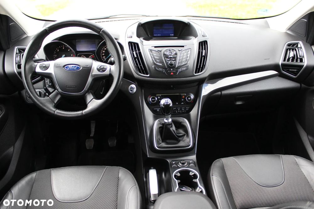 Ford Kuga 2.0 TDCi 4x4 Titanium - 25