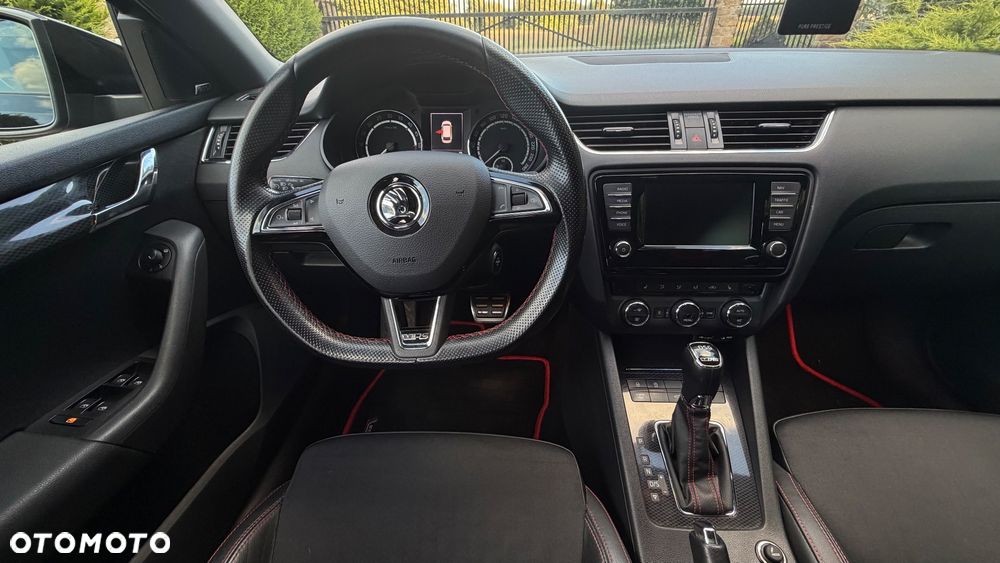 Skoda Octavia 2.0 TDI 4x4 RS DSG - 19