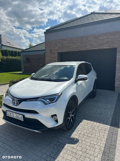 Toyota RAV4 2.0 D-4D Premium 4x2 - 1