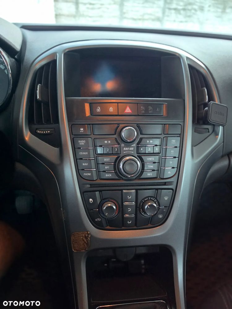 Opel Astra 1.6 - 10