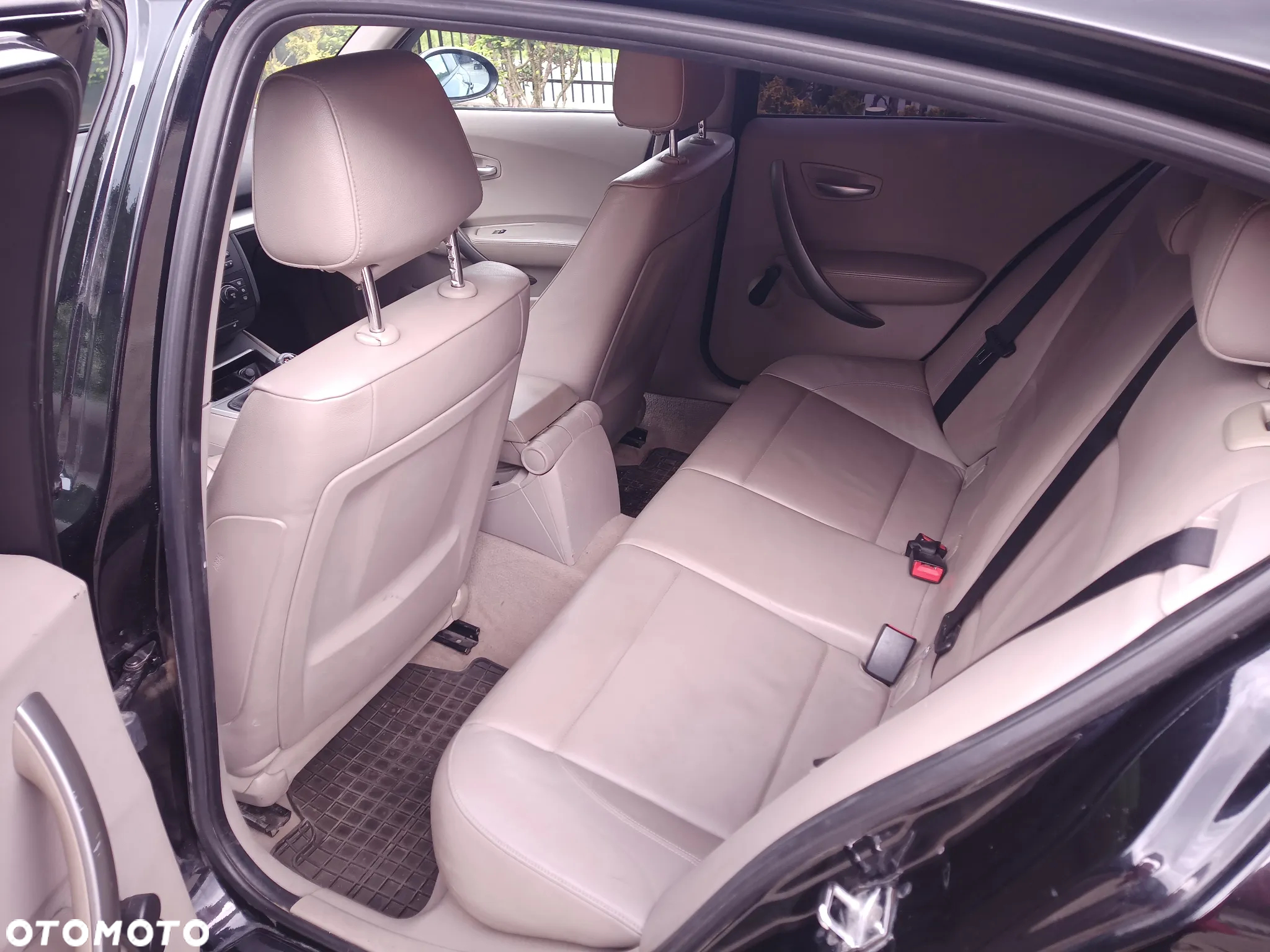 BMW Seria 1 118d - 15