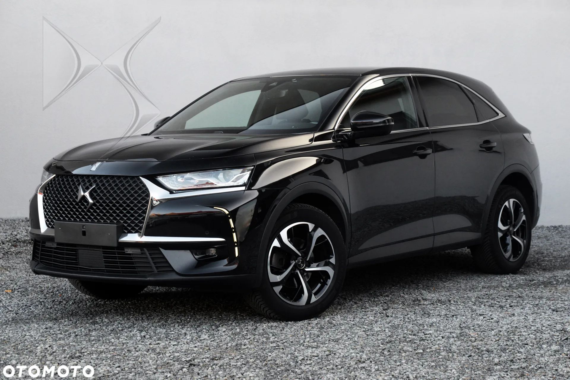DS Automobiles DS 7 Crossback 1.5 BlueHDi Performance Line + - 1