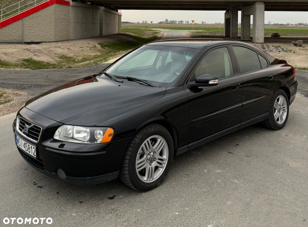 Volvo S60 2.4D5 Rubin - 1